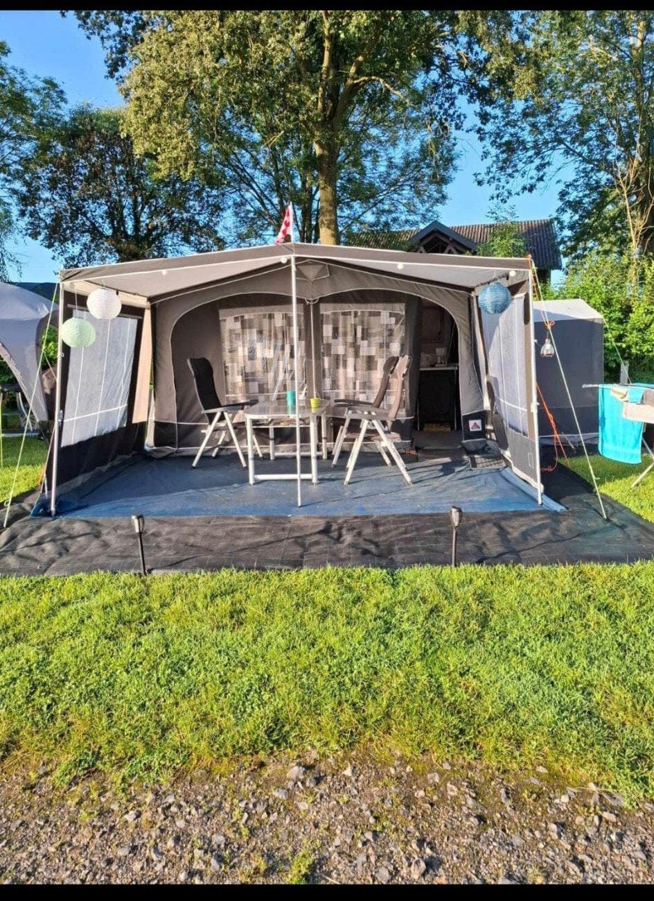 Dethleffs Caravan met fietsenrek en BOVAG-keuring,, Caravans en Kamperen, Caravans, Vast bed, Treinzit, 750 - 1000 kg, Dethleffs