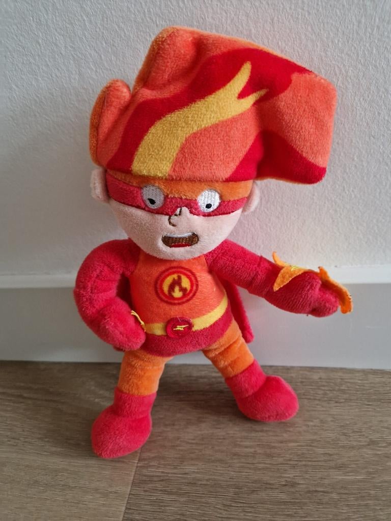 Knuffel Hema pop superheld brandweer rood oranje vuur K8191, Ophalen of Verzenden, Zo goed als nieuw, Overige typen
