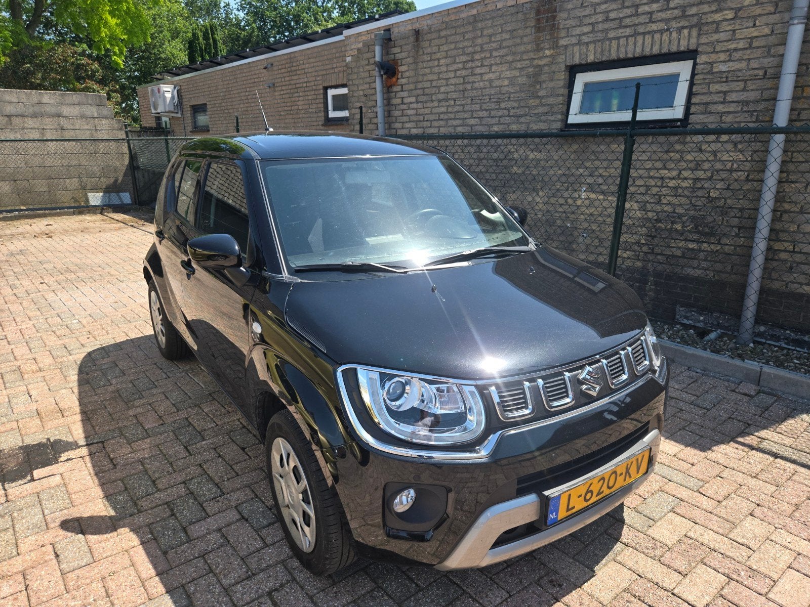 Suzuki Ignis 1.2 Smart Hybrid 83pk 2021 Zwart, Auto's, Voorwielaandrijving, 83 pk, 4 cilinders, Zwart