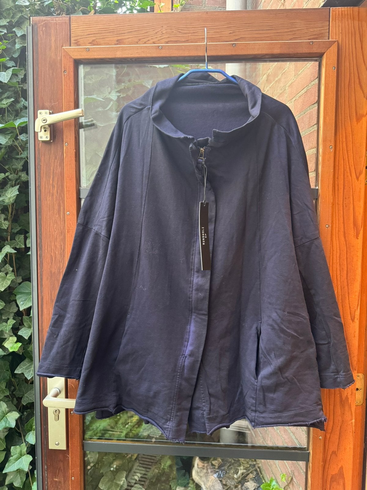 Grape cloud vest Rundholz Dip mt OS, Rundholz, Nieuw, Wachtendonk, Info@rundholz.de