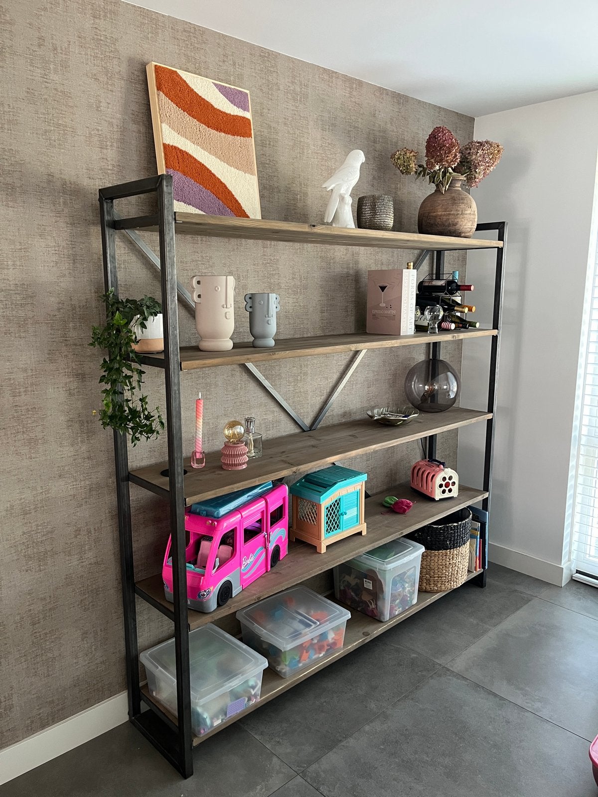 industriële kast met een robuust metalen frame, Ophalen, Zo goed als nieuw, 25 tot 50 cm, 200 cm of meer