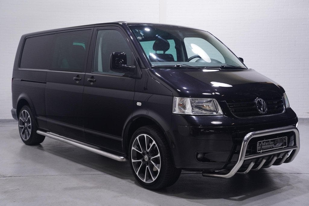 Volkswagen Transporter 2.5 TDI 174 pk Dubbel Cabine L2 Autom, Stof, Gebruikt, Volkswagen, Zwart