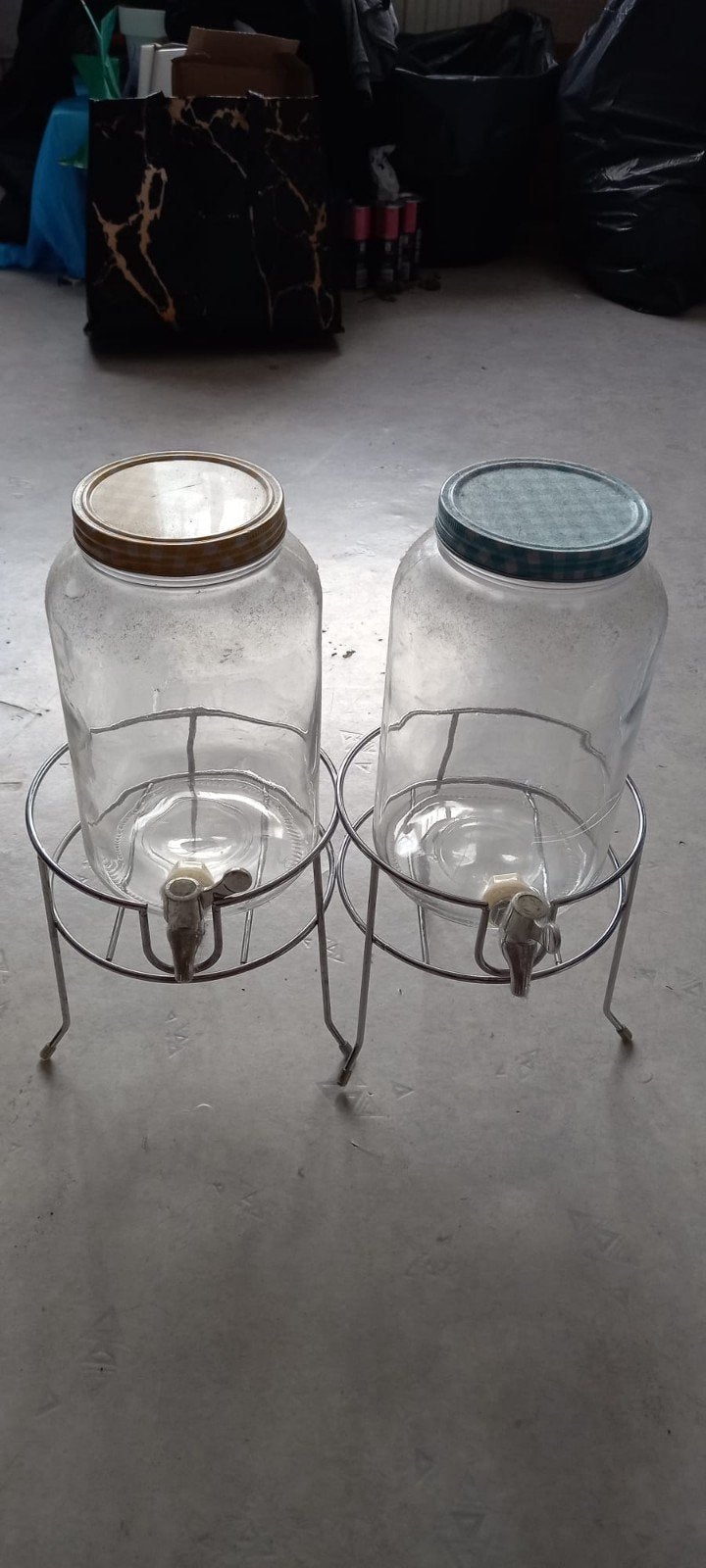 Set van 2 glazen drankdispensers met kraantje, Ophalen, Meerkleurig, Glas, Overige typen