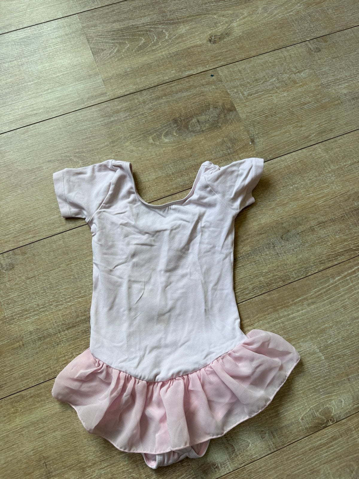 Set van 2 balletpakjes roze en wit maat 98/104, Ophalen of Verzenden, Gebruikt, Meisje, Setje