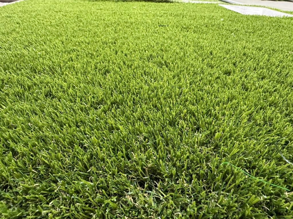 Kunstgras Bilbao 40mm met Mosdraad! €17.95,- per m2!, Tuin en Terras, Gras en Kunstgras, Kunstgras, Nieuw, Ophalen of Verzenden