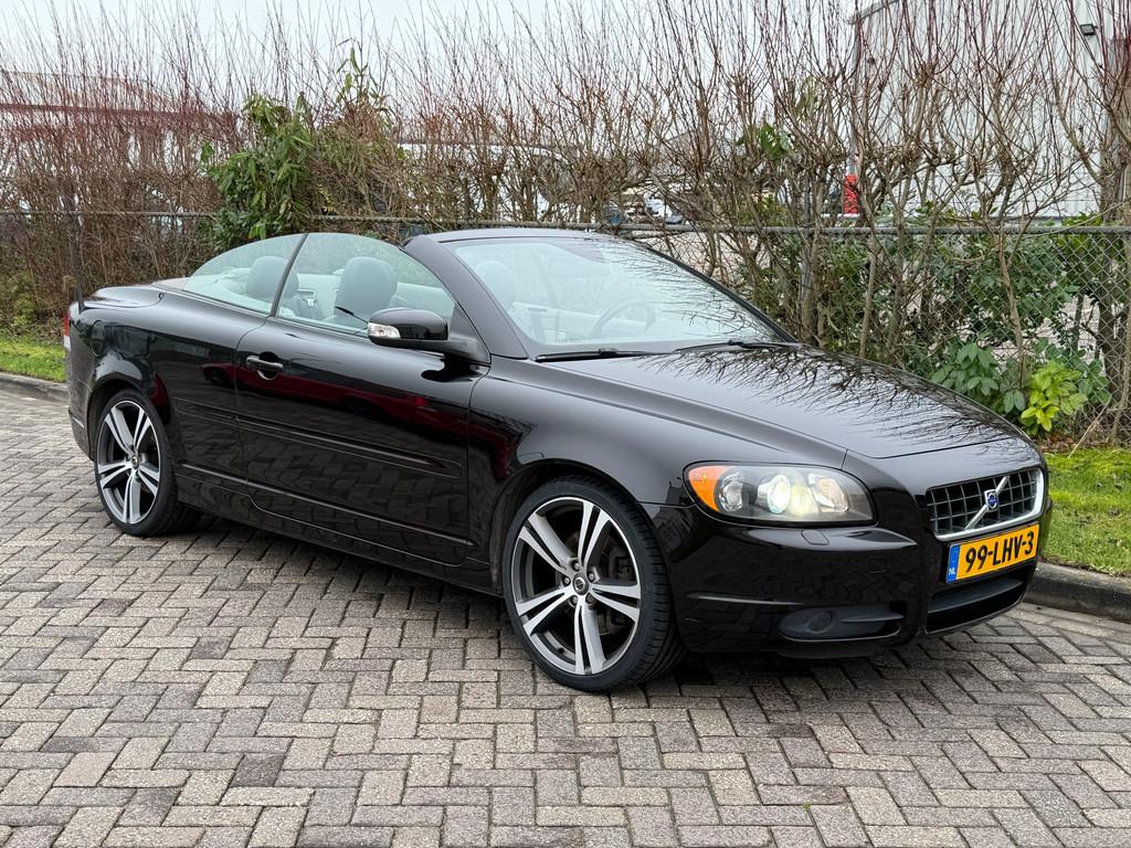 Volvo C70 2.5 T5 Cabrio - Veel vervangen - (bj 2009), Auto's, Volvo, Voorwielaandrijving, Traction-control, C70, Cabriolet