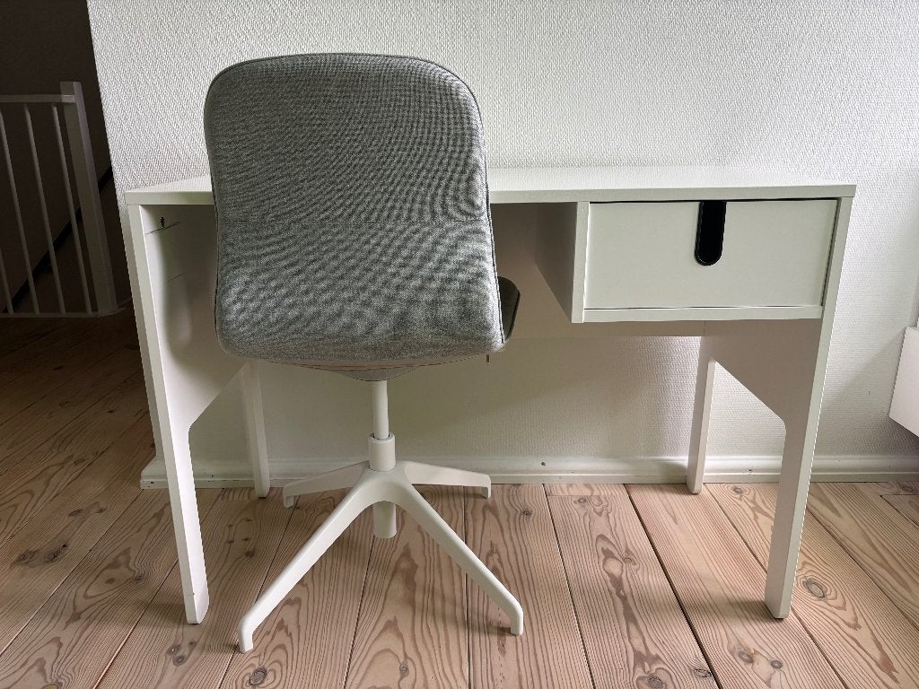 IKEA bureaustoel – grijs/wit, Ophalen, Zo goed als nieuw, Grijs, Bureaustoel