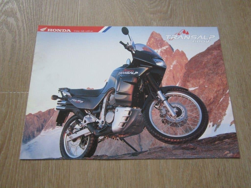 Honda Transalp 600V brochure folder 1996 1997, Ophalen of Verzenden, Honda