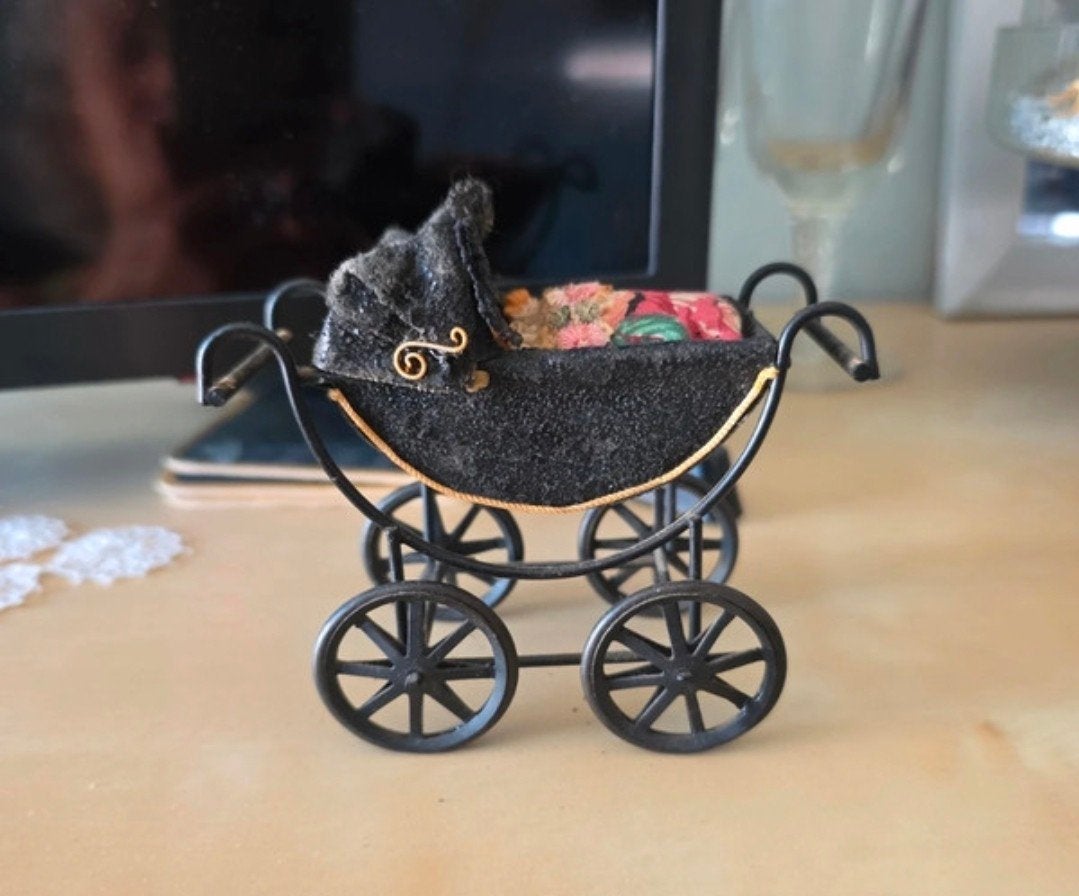 Poppenhuis Kinderwagen in Heidi Ott Stijl, Verzamelen, Ophalen of Verzenden, Poppenhuis
