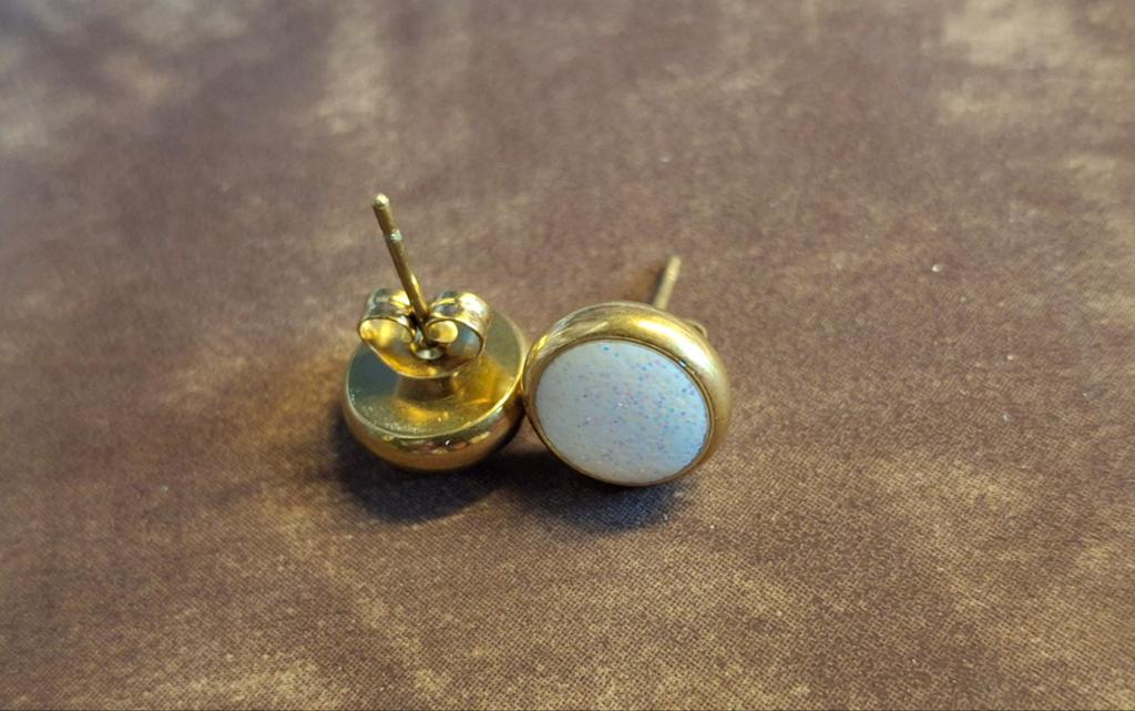 Handgemaakte oorbellen te koop, Sieraden, Tassen en Uiterlijk, Oorbellen, Overige materialen, Overige kleuren, Nieuw, Ophalen of Verzenden