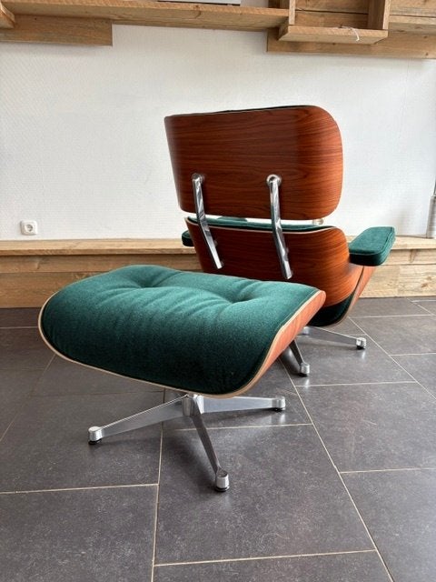 Vitra Eames Lounge Chair, Santos Palisander , Calma,  2025, Vitra, Design, Nieuw, 75 tot 100 cm