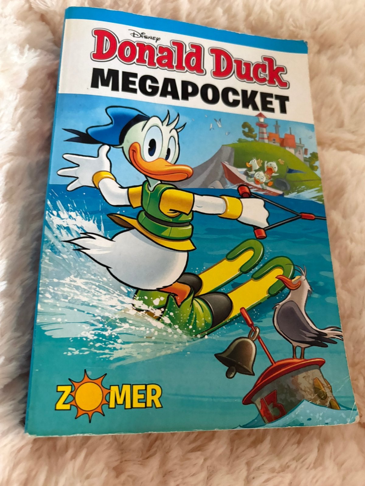 Donald duck mega pocket, Boeken, Ophalen of Verzenden, Zo goed als nieuw, Verhalen