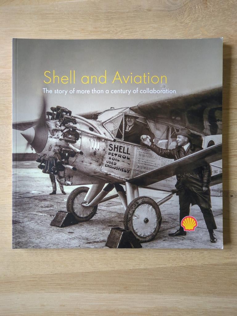Shell and Aviation: Een Eeuw van Samenwerking, Ophalen, Zo goed als nieuw, Overige typen