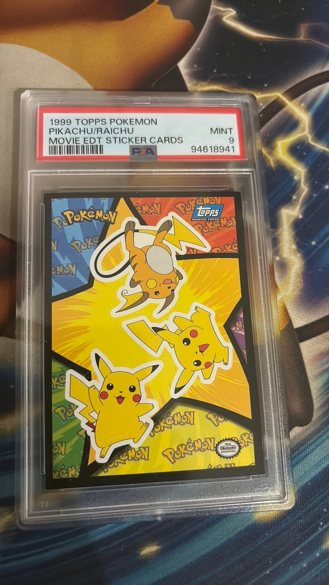 Pikachu/Raichu 1999 Topps Psa 9, Ophalen of Verzenden, Zo goed als nieuw