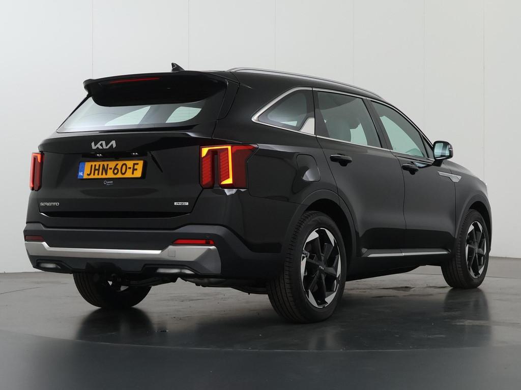 Kia Sorento 1.6 T-GDi Plug-in Hybrid 4WD DynamicLine | 7-Per, Auto's, Kia, 4 cilinders, Zwart, Hybride Elektrisch/Benzine, SUV of Terreinwagen