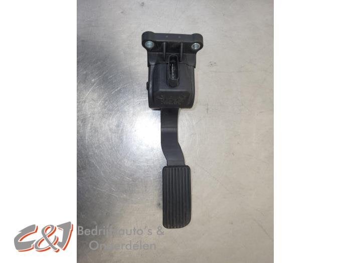 Gaspedaal van een Mercedes Vito
