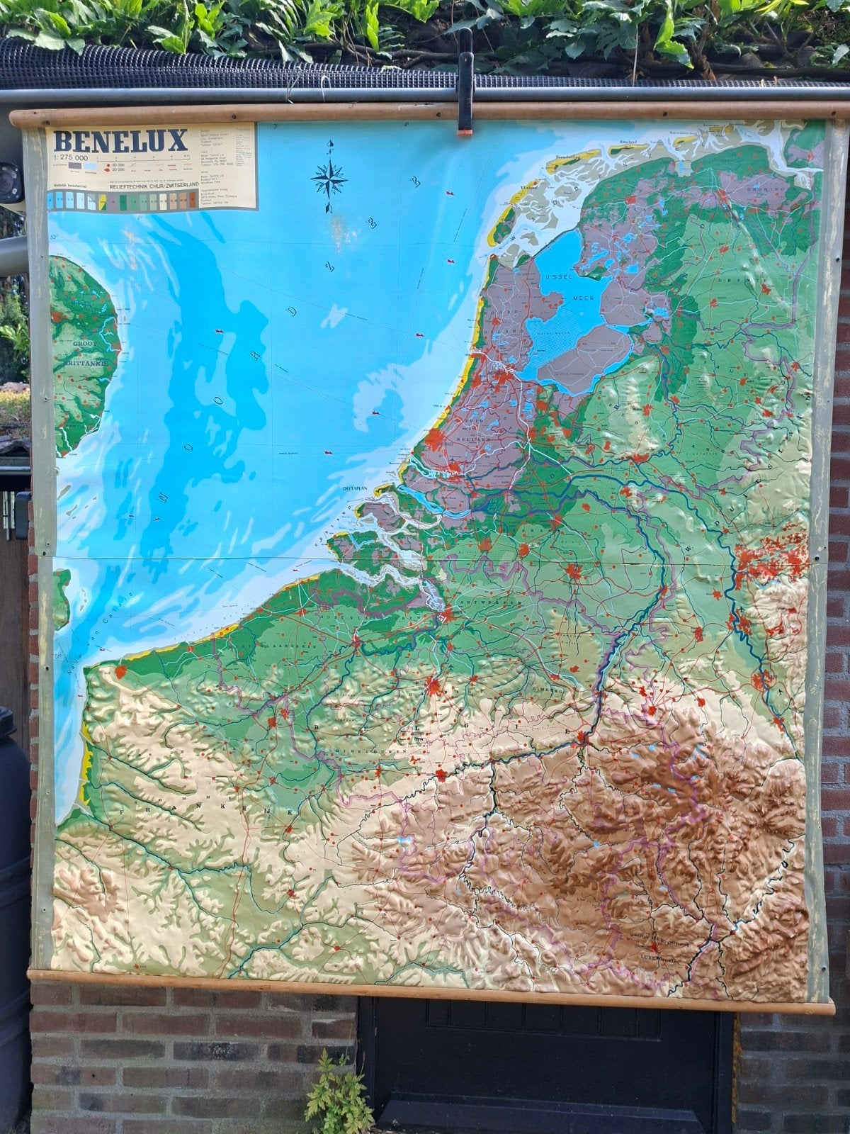 Vintage Benelux 3D Reliëf Schoolkaart Vinyl (1970-1980), Antiek en Kunst, Antiek | Schoolplaten, Ophalen of Verzenden