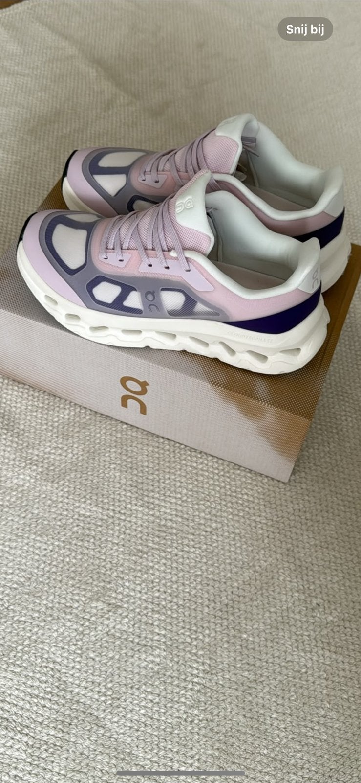 99,99 ! On CLOUDTILT REMIX Sneaker — 39 & 41 IvoryRoze, Ophalen of Verzenden, Zo goed als nieuw, Roze, Sneakers of Gympen