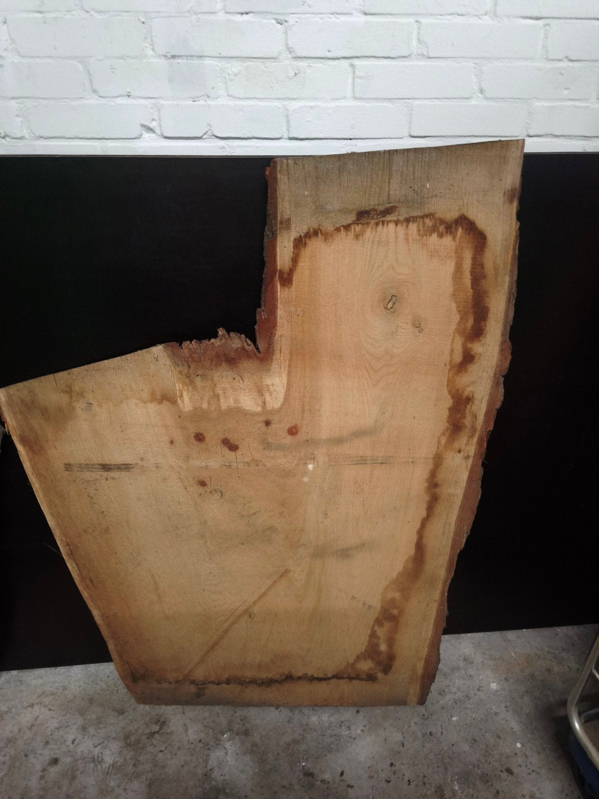 Eiken schaaldeel met schors, 5 cm dik, kurkdroog, Ophalen, Eiken, Minder dan 200 cm, Plank