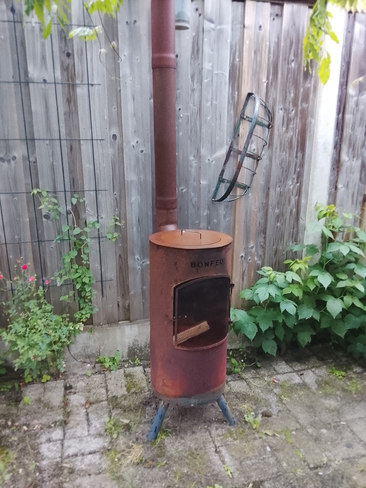 Bonfeu tuinhaard met hoge pijp + afdekker, Tuin en Terras, Tuinhaarden, Ophalen