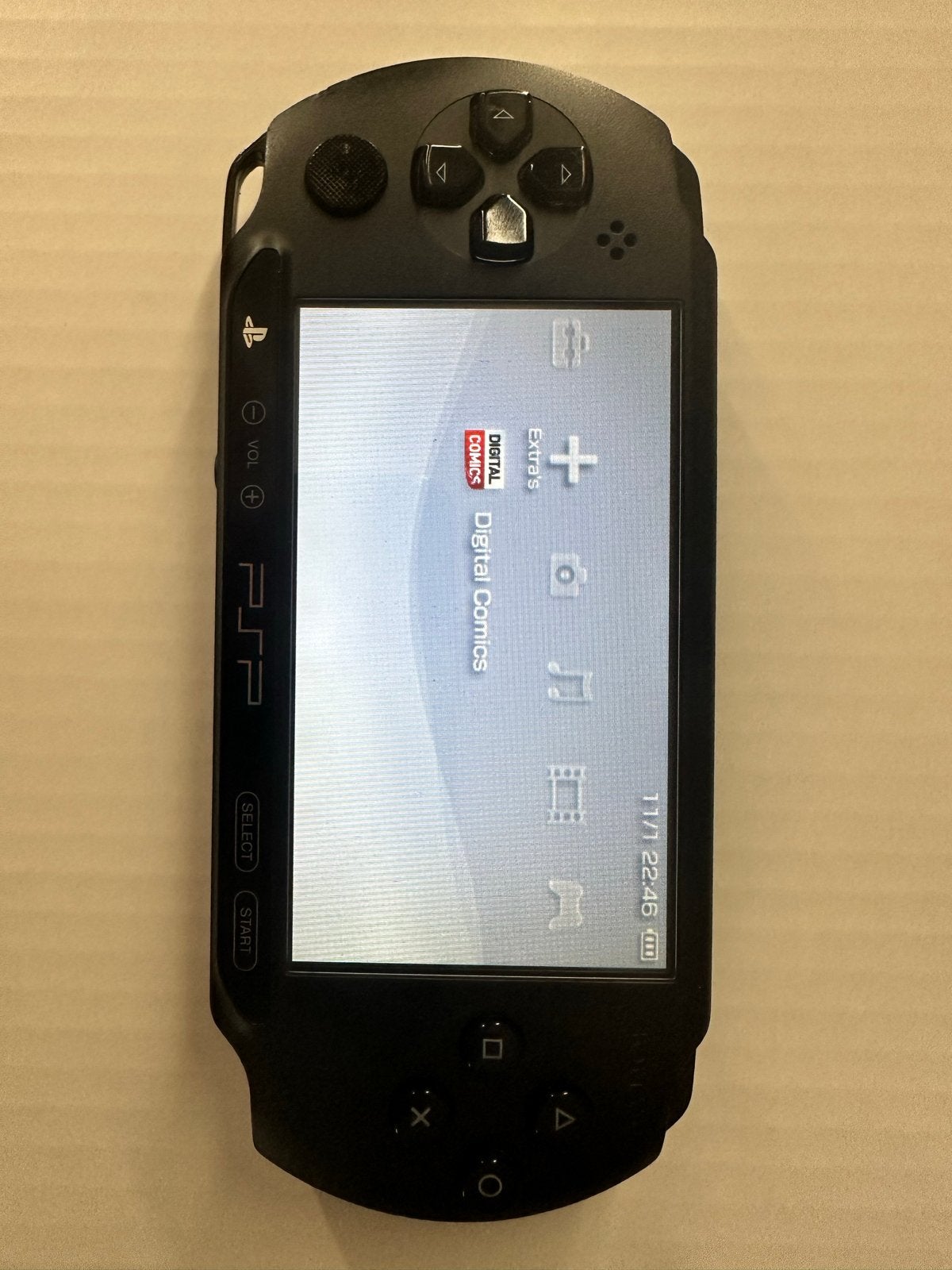 PSP Street (E1000) +1GB geheugen+ 1 spel, Ophalen of Verzenden, Gebruikt, Zwart, Overige modellen