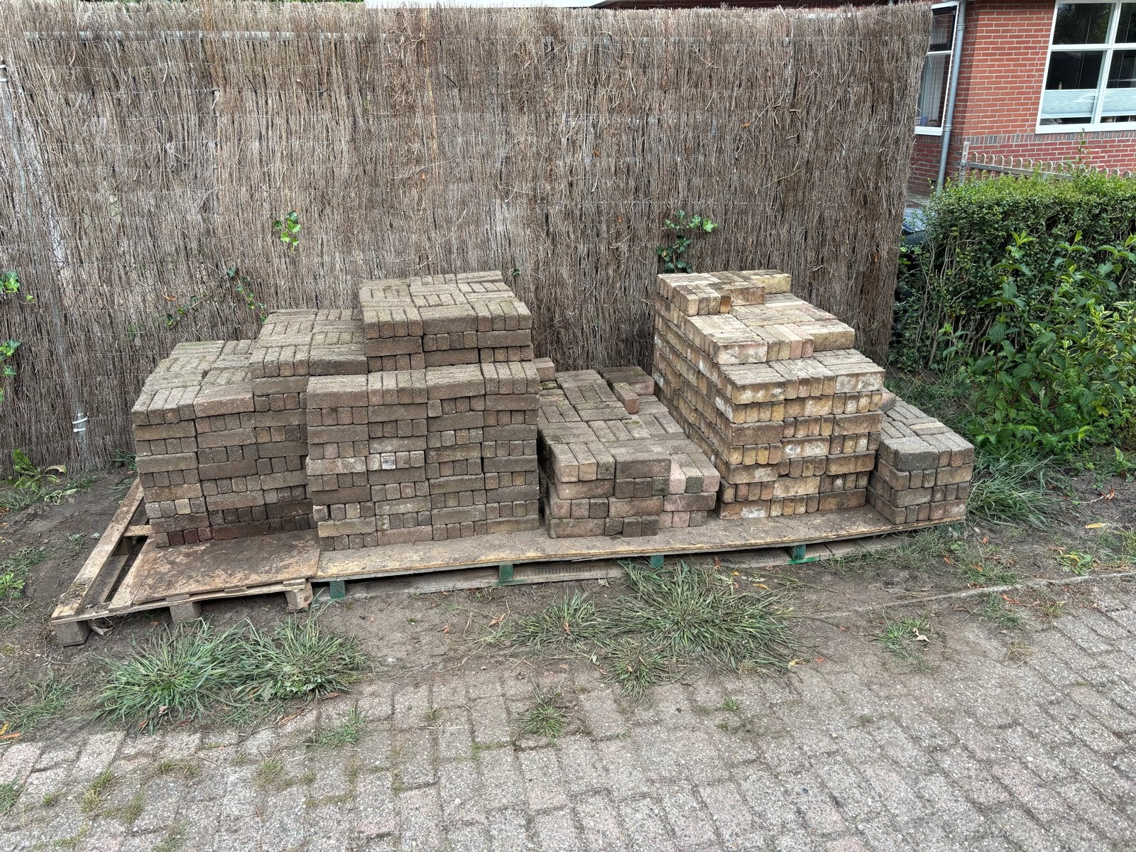 Gebruikte klinkers voor tuin of oprit, Tuin en Terras, Tegels en Klinkers, Ophalen, Gebruikt, Klinkers, 10 m² of meer