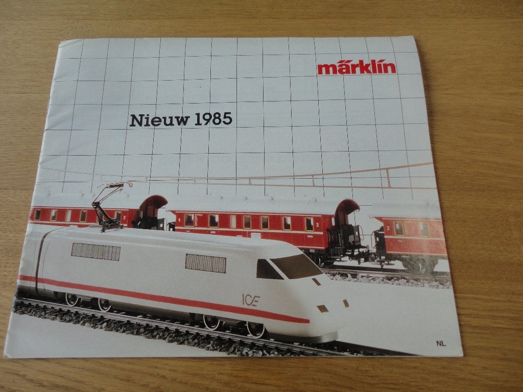 Catalogus Modelspoorbaan, Ophalen of Verzenden, Gelezen, Catalogus
