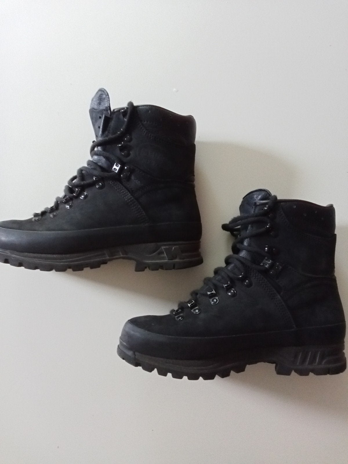 Meindl te koop maat 42 winter editie, Kleding | Heren, Ophalen of Verzenden, Nieuw