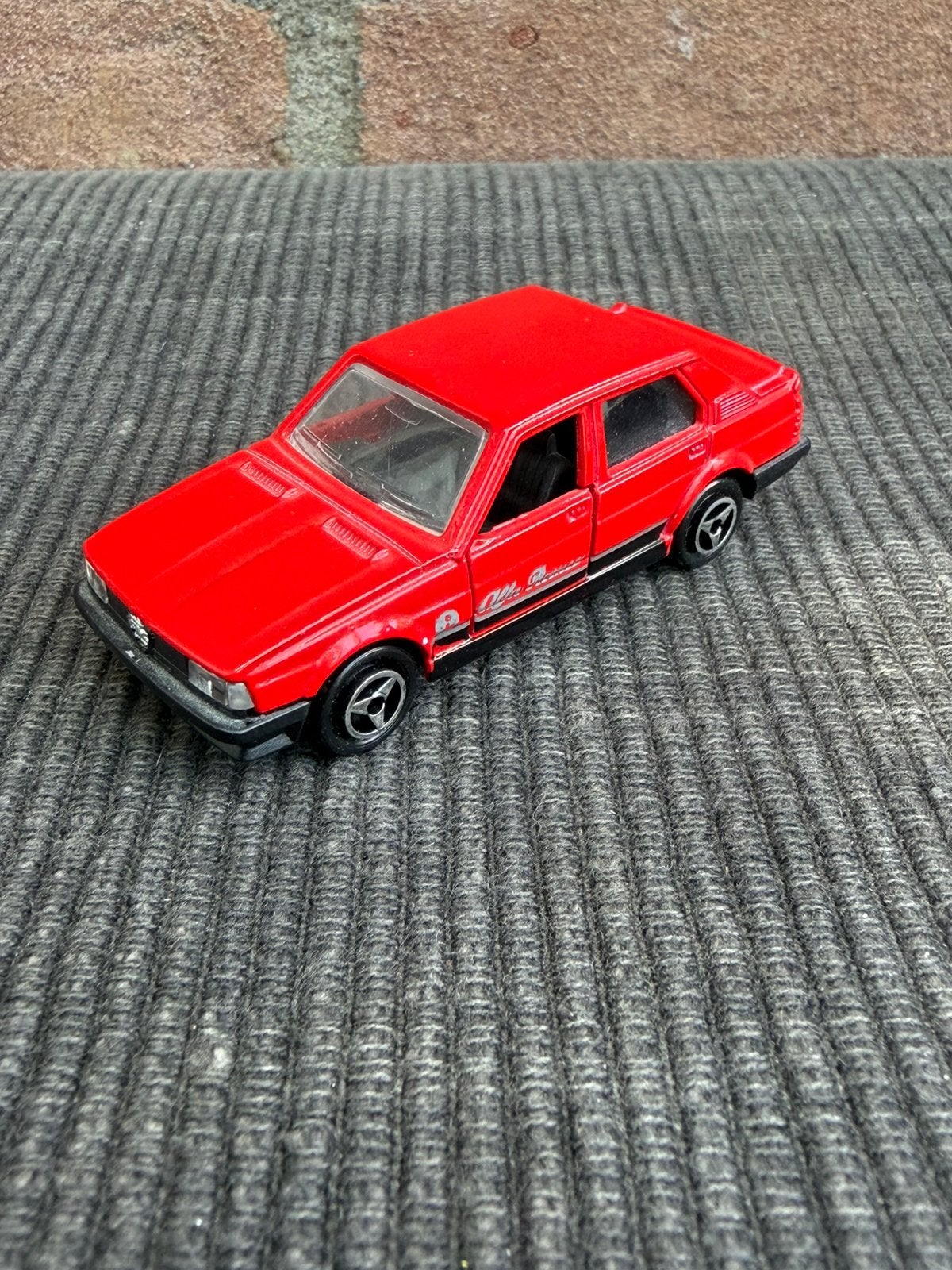 Majorette Alfa Romeo Giulietta, Ophalen of Verzenden, Gebruikt, Auto