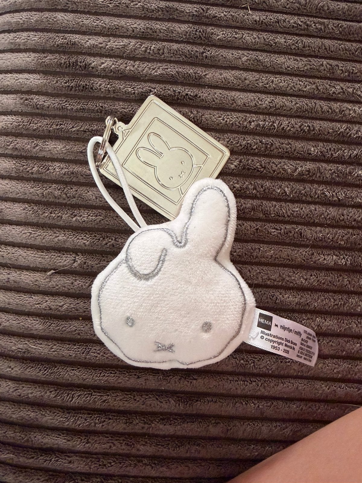 Verborgen schatjes Nijntje, limited edition zilveren nijntje, Verzenden, Nieuw, Knuffel of Figuurtje