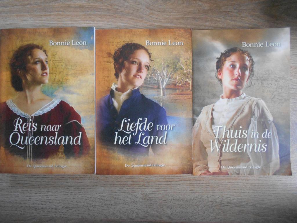 Bonnie Leon deel 1 t/m 3 De Queensland trilogie, Boeken, Ophalen of Verzenden, Zo goed als nieuw