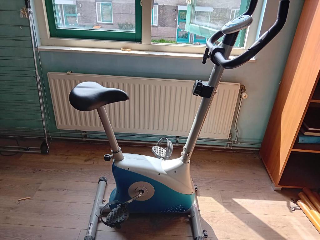 Hometrainer, Ophalen, Gebruikt, Benen, Hometrainer