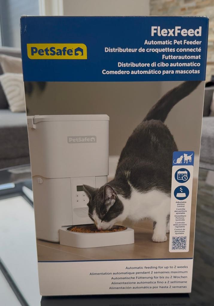 Voerautomaat automatisch nieuw, Ophalen, Automatisch, Nieuw
