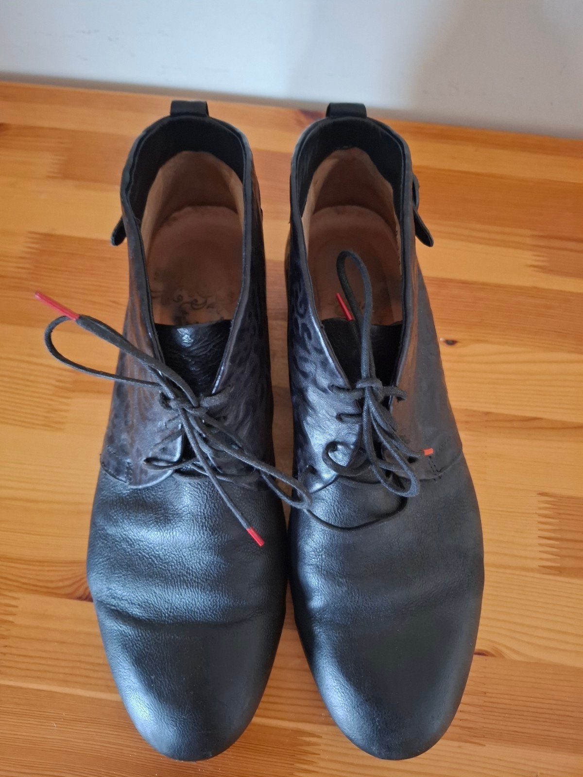 think schoenen dames zwart, Ophalen of Verzenden, Zo goed als nieuw, Zwart