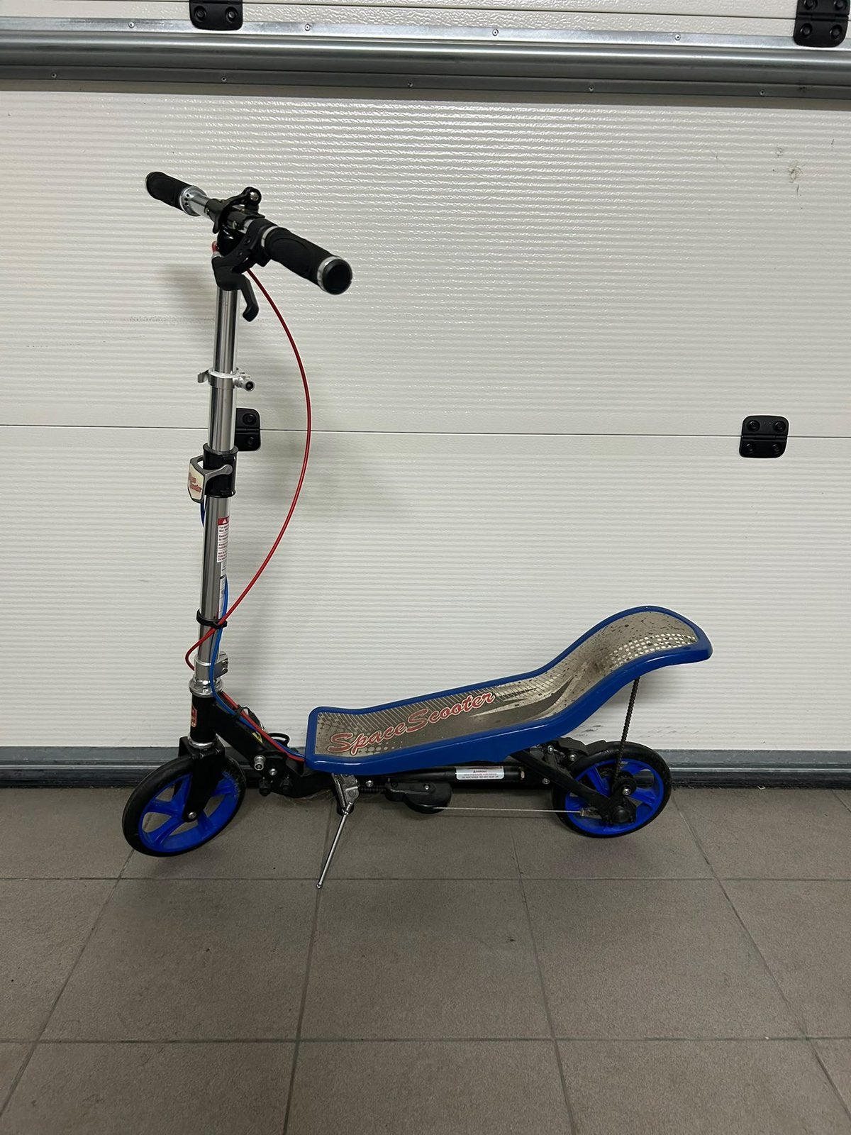 Space scooter, Ophalen, Zo goed als nieuw