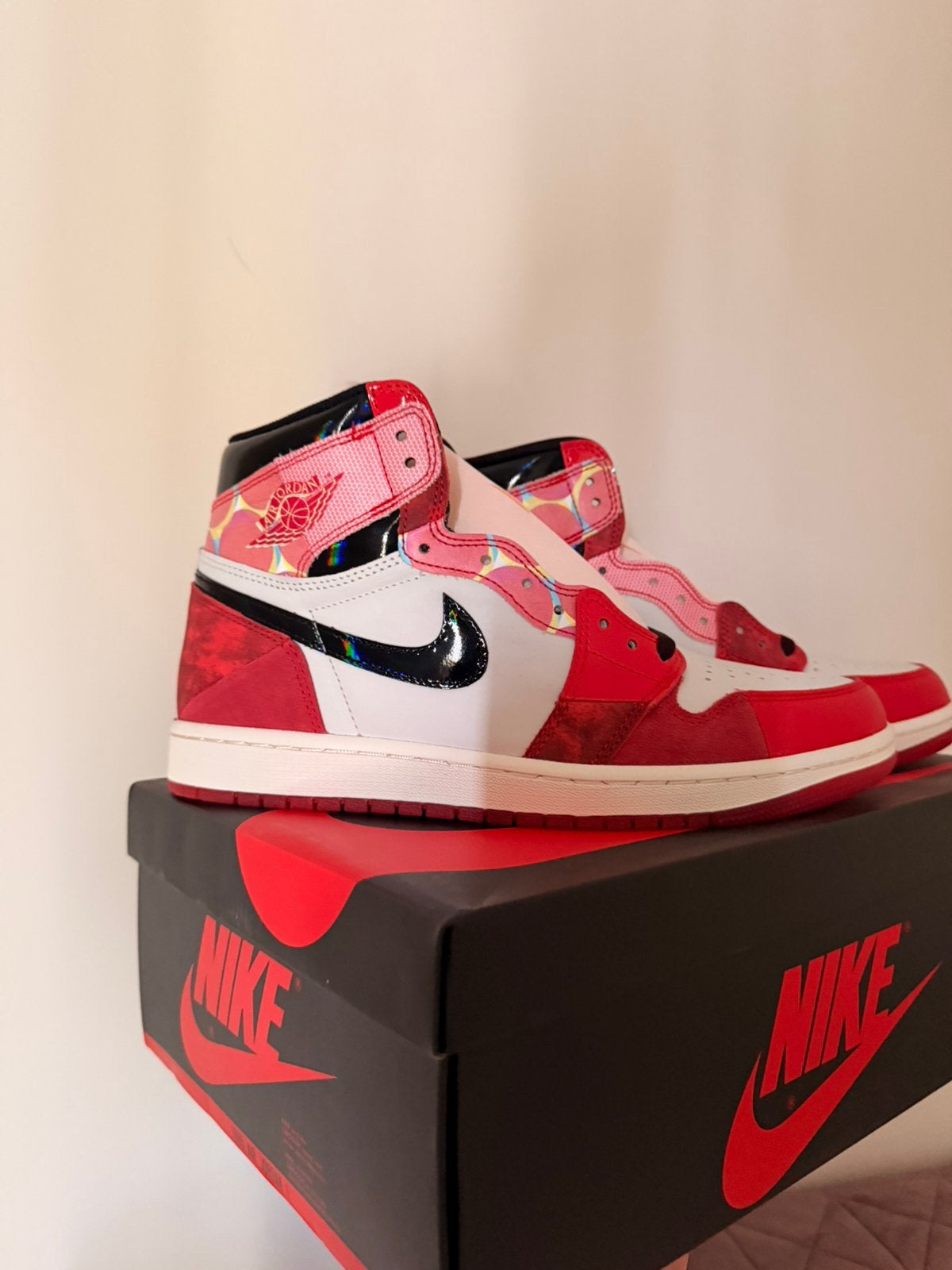 Jordan 1 Retro High OG Spider-Man Across the Spider-Verse, Ophalen of Verzenden, Overige kleuren