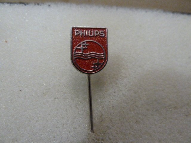 Vintage Philips Speldje - Rood Logo Pin, Ophalen of Verzenden, Gebruikt, Merk, Speldje of Pin