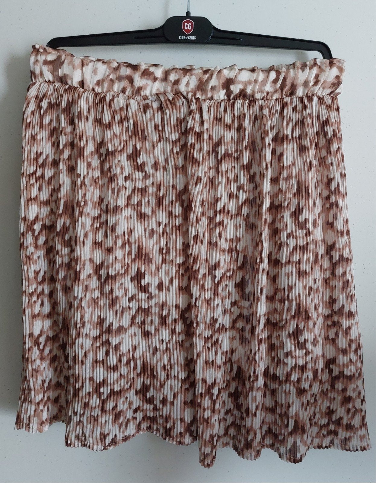Bij Keesje geplooide rok met dierenprint, maat S/M, Bruin, Ophalen of Verzenden, Zo goed als nieuw, Knielengte