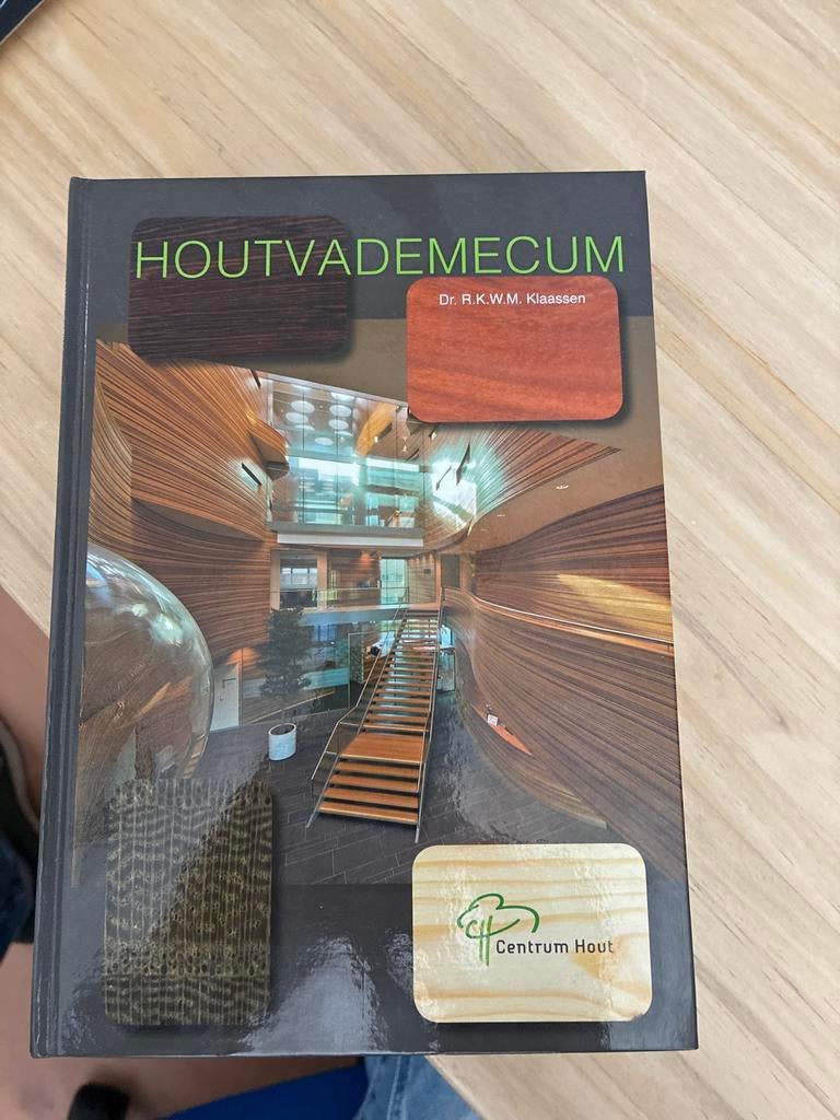 Houtvademecum, Ophalen of Verzenden, Zo goed als nieuw