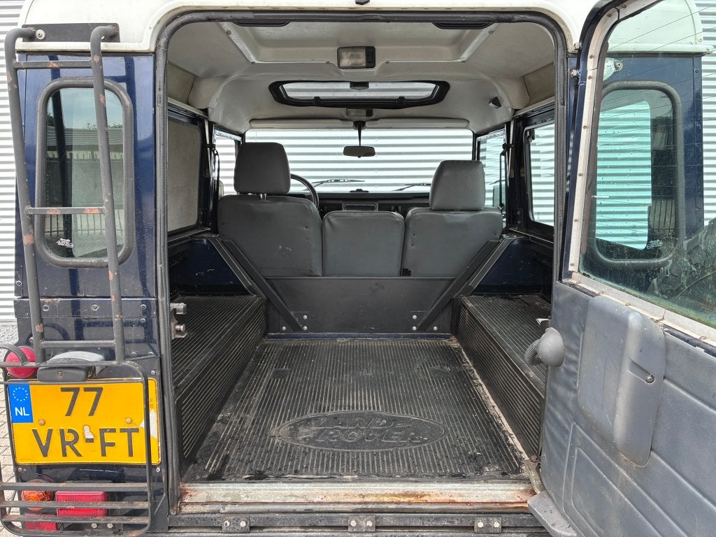 Land Rover Defender 90 Td5 County Hard Top/ Youngtimer, foto 10