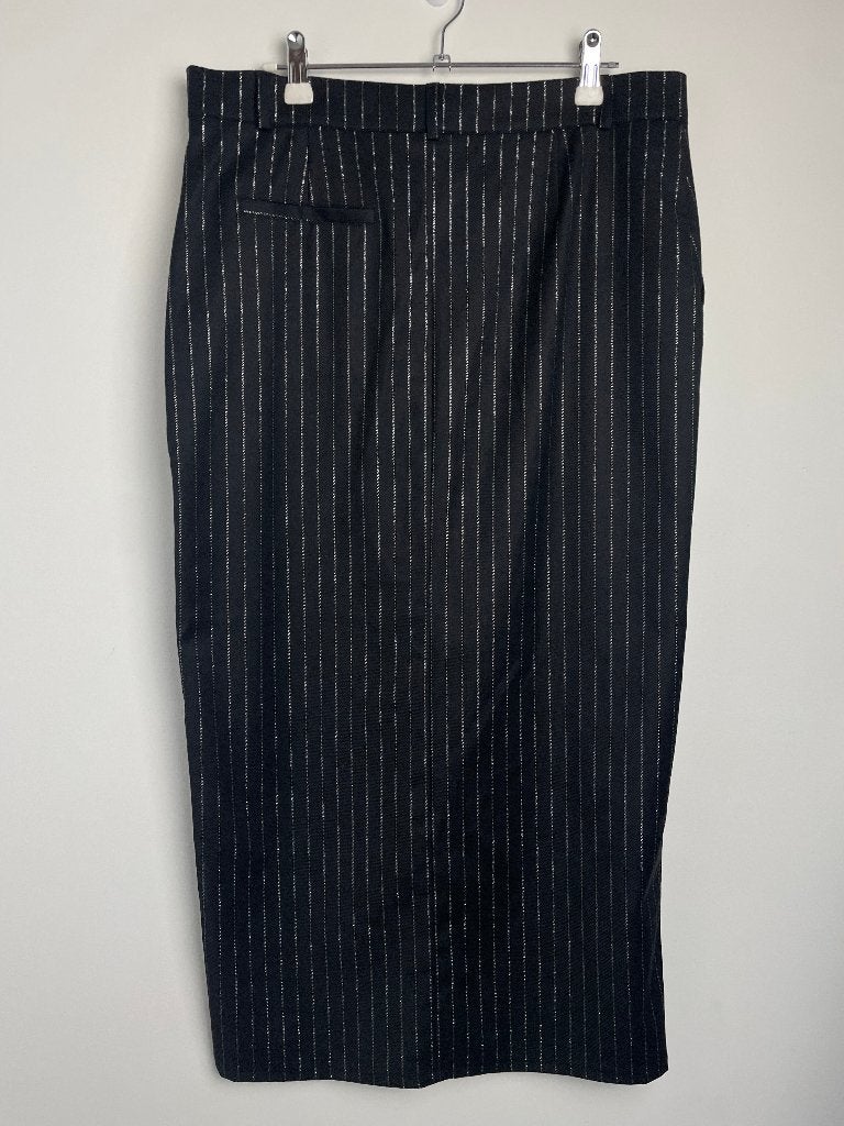 Jane Lushka zwarte midi rok split zwart met krijtstreep M, Kleding | Dames, Rokken, Zwart, Ophalen of Verzenden, Zo goed als nieuw