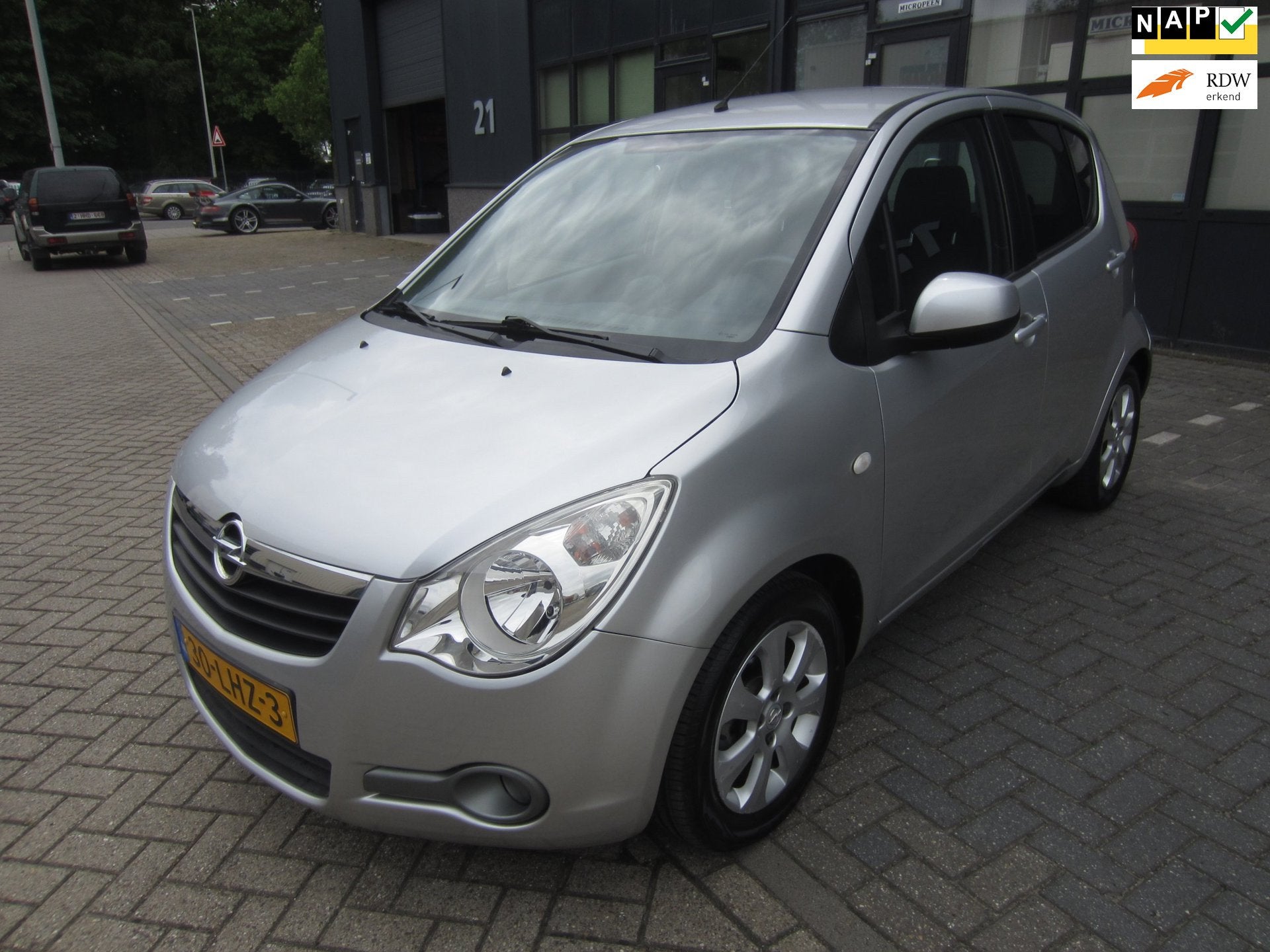 Opel Agila 1.2 Edition 2010 Airco 71.000KM NAP! APK!, Voorwielaandrijving, 86 pk, 4 cilinders, 965 kg