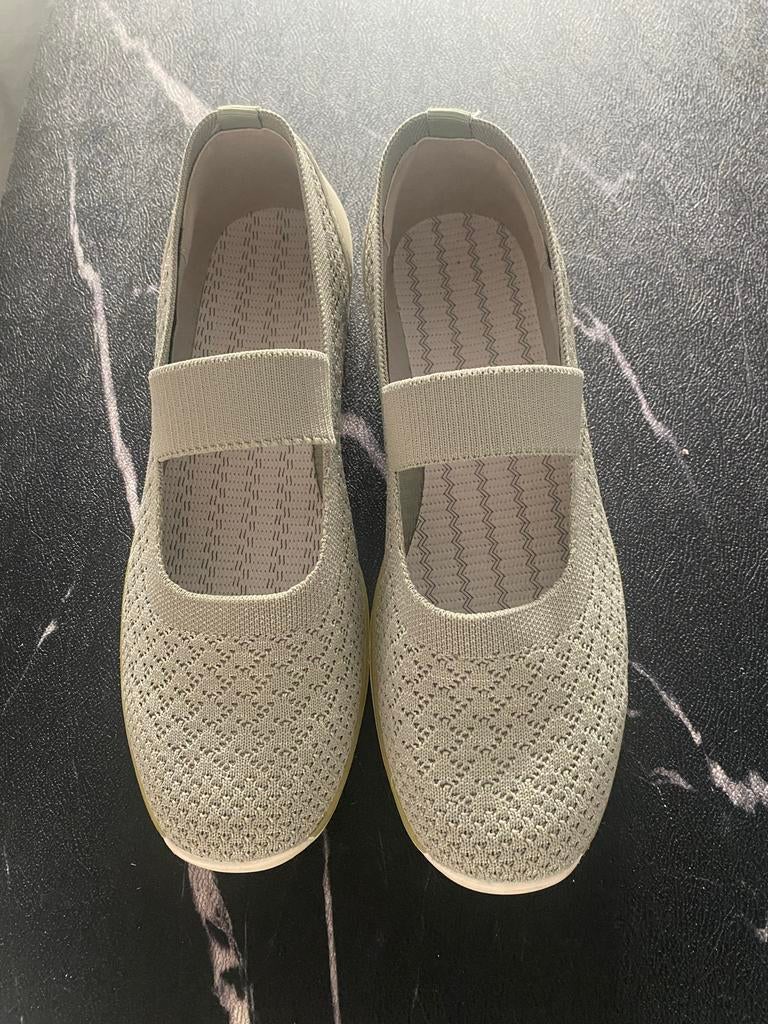 Lichtgroene Ballerina's/Instappers - Maat 38, Kleding | Dames, Schoenen, Ophalen of Verzenden, Zo goed als nieuw, Groen, Ballerina's