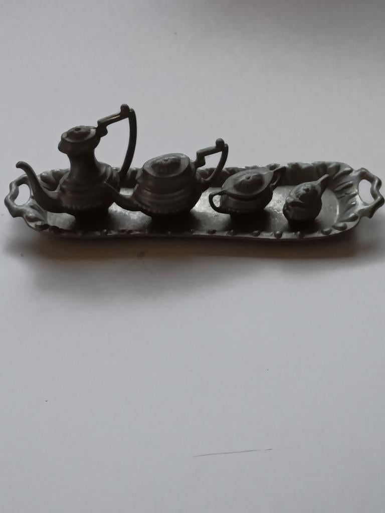 Miniatuur tinnen theeservies op dienblad, Ophalen of Verzenden