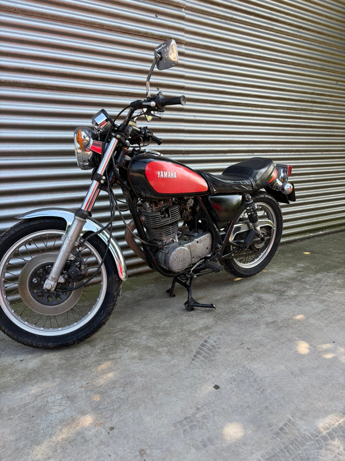 Yamaha sr 500 1978, 1 cilinder