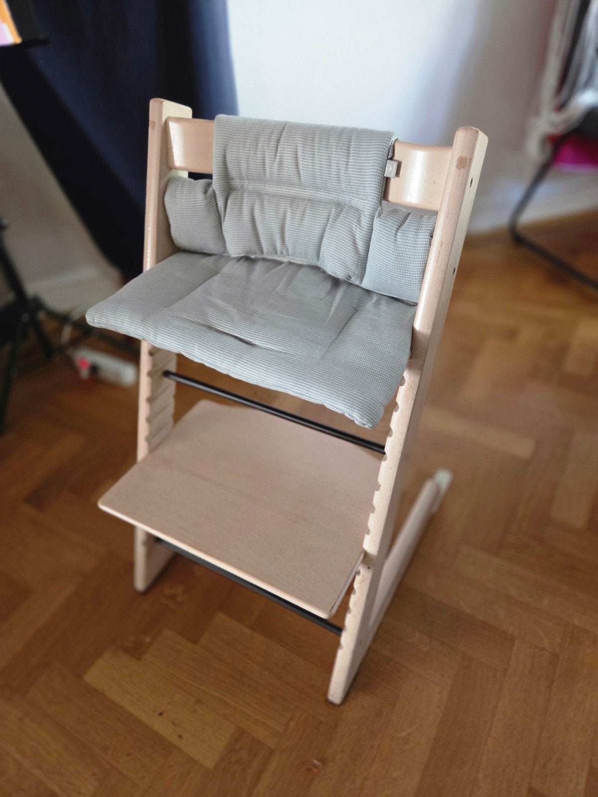 Stokke Tripp Trapp kinderstoel met kussens, Ophalen, Gebruikt, Meegroeistoel, Aanschuifbaar