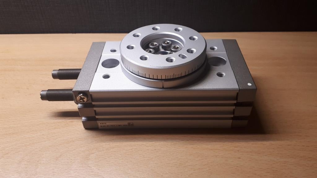 SMC pneumatische rotatie cilinder MSQB30R nieuw, Ophalen of Verzenden