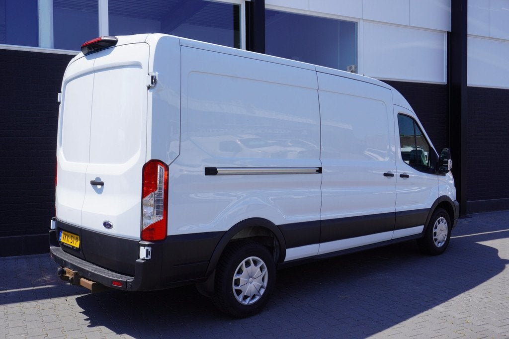 Ford Transit 2.0 TDCI 170PK L3H2 EURO 6 - Airco - Cruise - C, Auto's, 4 cilinders, Wit, Bedrijf, 2 stoelen