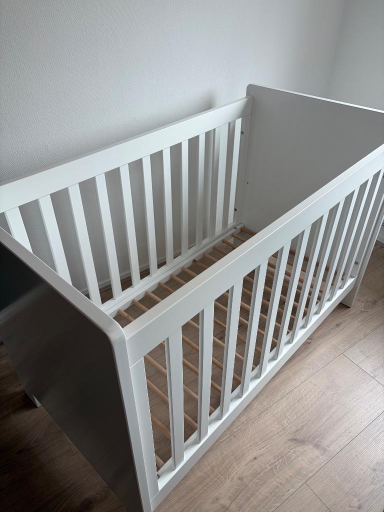 Kinder ledikantje, Bopita wit, Ophalen, Gebruikt, Lattenbodem, Minder dan 140 cm
