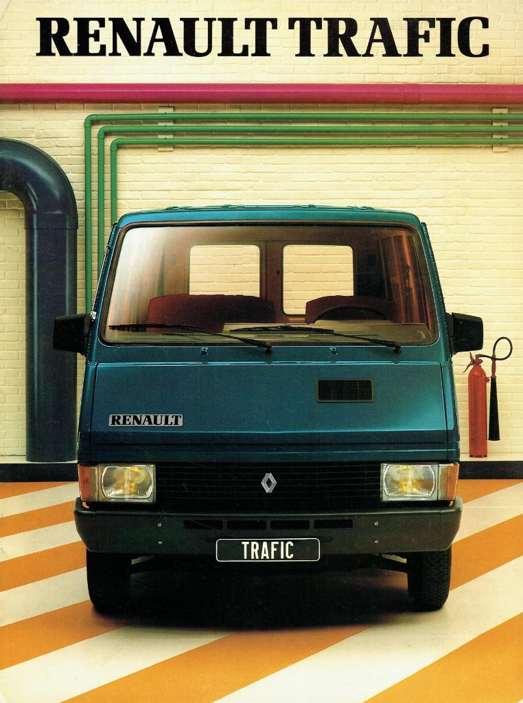 Folder Renault Trafic (met 9 specificatiebladen - ca.1983), Verzenden, Gelezen, Renault